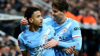 足总杯曼城3-1纽卡，轮换阵容逆转取胜进八强，魔鬼赛程迎考验