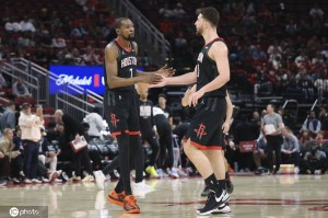 申京26+13+11谢泼德28分 杜兰特21+5火箭大胜国王