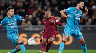 意甲争四激烈升级，罗马主场2-0完胜卡利亚里，尤文图斯被追平