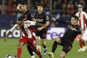 欧冠附加赛2-0！德甲劲旅轻取奥林匹亚科斯，抢占晋级先手，希克梅开二度