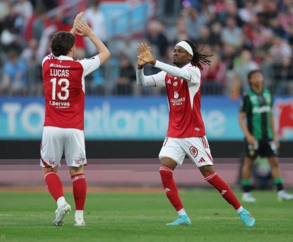 随着法甲争冠热门连扳3球3-3逼平布雷斯特，法甲最新积分榜出炉