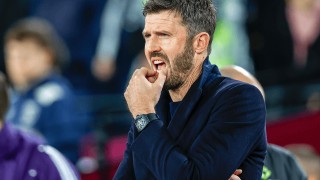 一日英超动向：阿森纳真要买奥斯梅恩，曼联距离欧冠资格很近了