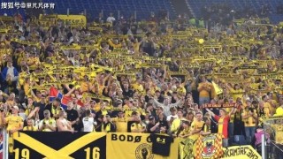 北极圈内的“黄色奇迹”：5.4万人口的小城如何连斩曼城马竞国米